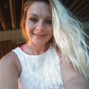 Meet your Posher, Candice